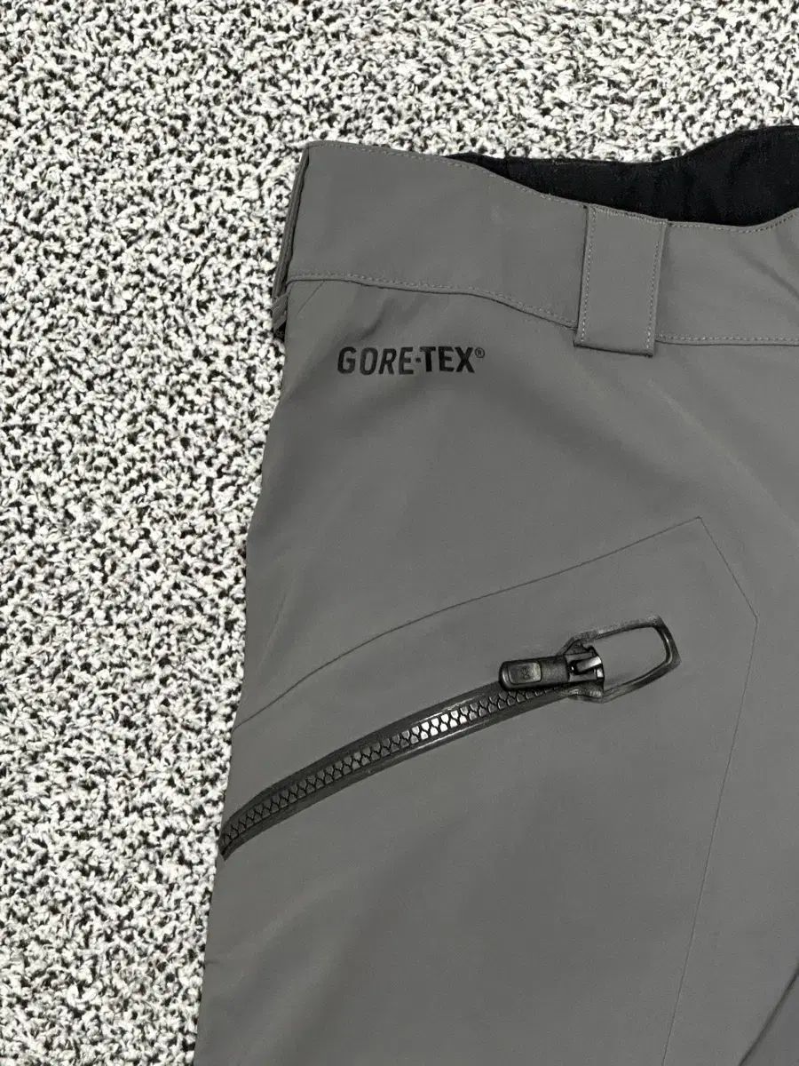  Akボタン | メンズ32 ゴアテックス ズボン その他 アウター