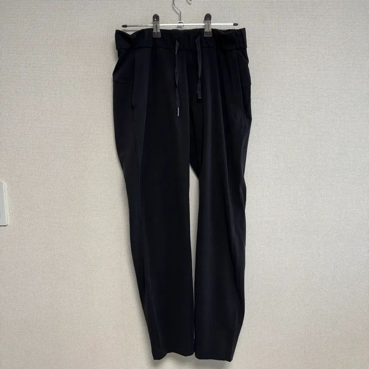 107 ルルレモン レディース ブラック トレーナー ズボン 4