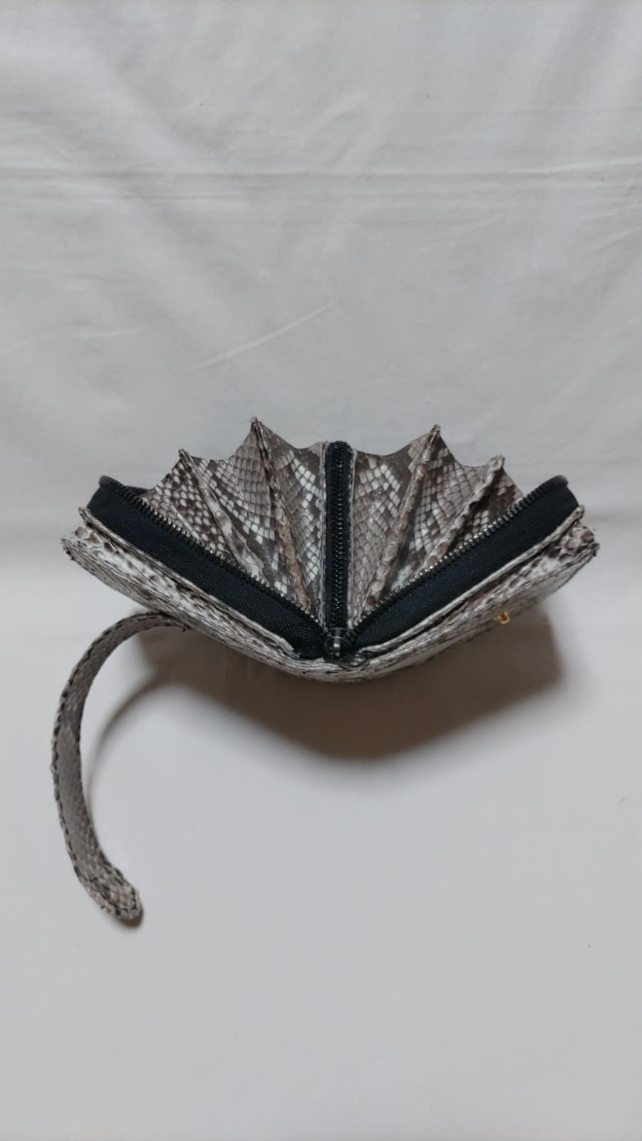 ダイヤモンド•パイソン