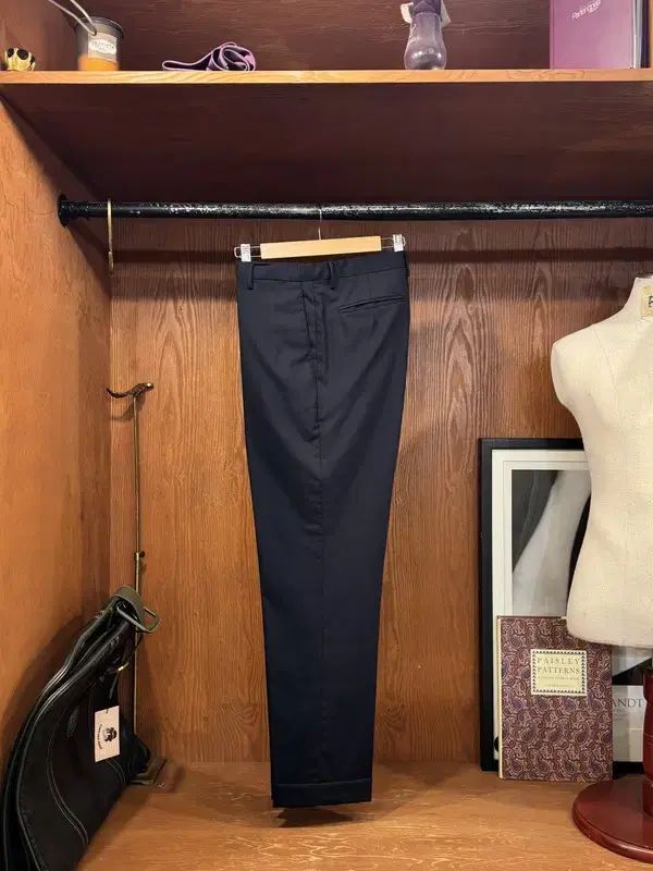 ボールリーオリー ウール スラックス パンツ 33 34