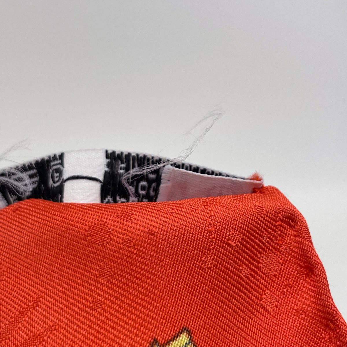  エルメス HERMES カレ 90 LES FETES DU ROI SOLEIL 太陽王の祝典 スカーフ シルク オレンジ マルチ レディース バンダナ スカーフ 小物