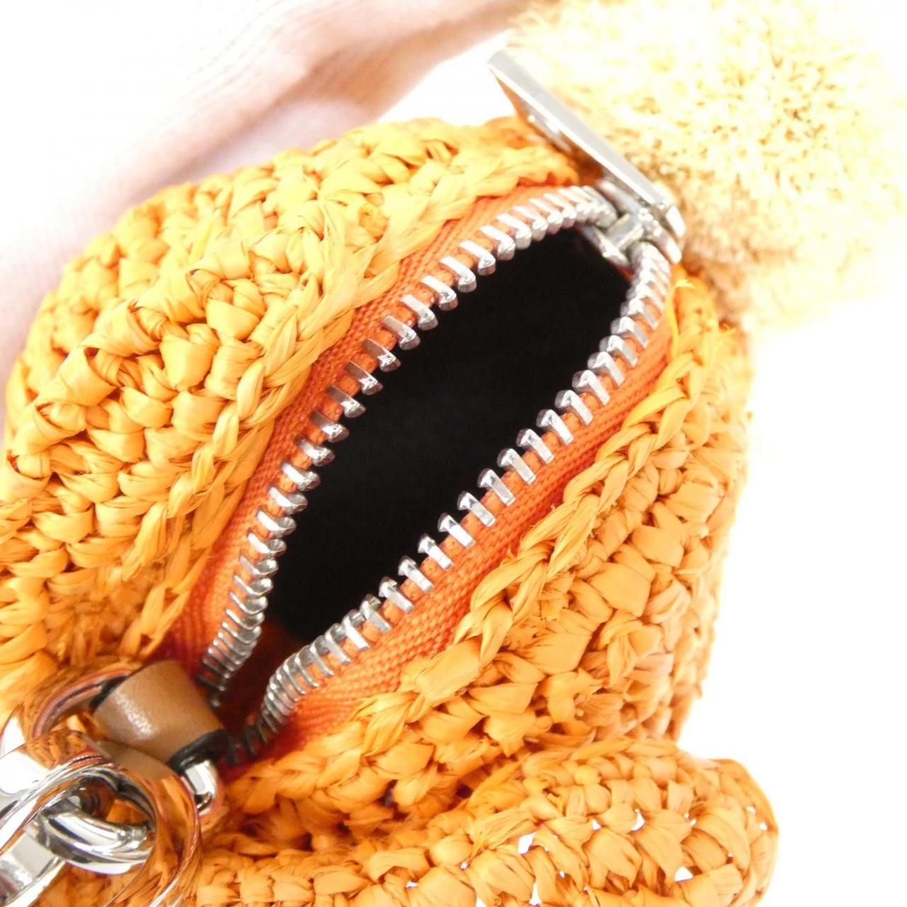 ロエベ バニー チャーム 129 07 T40 バッグチャーム - メルカリ