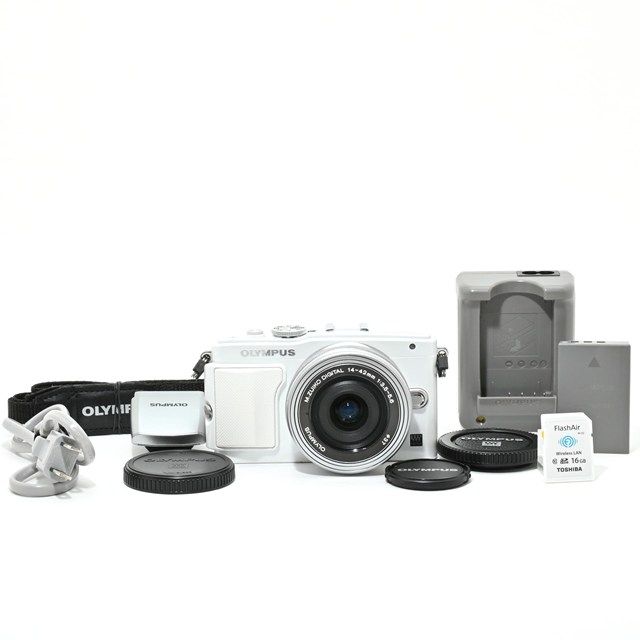 美品＞OLYMPUS PEN Lite E-PL6 EZレンズキット ホワイト｜シャッター数