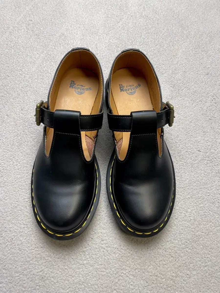 37 DR. MARTENS ドクターマーチン ポリ ローファー-230-235