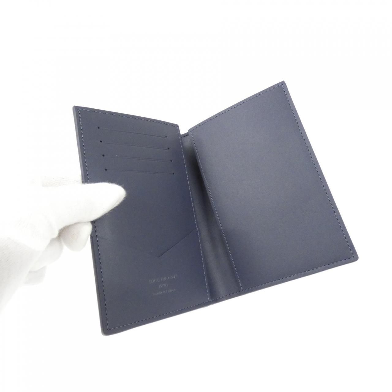  ルイヴィトン モノグラム シャドウ パスポートカバー クーヴェルテュール パスポール M 14792 その他 手帳 日記 家計簿