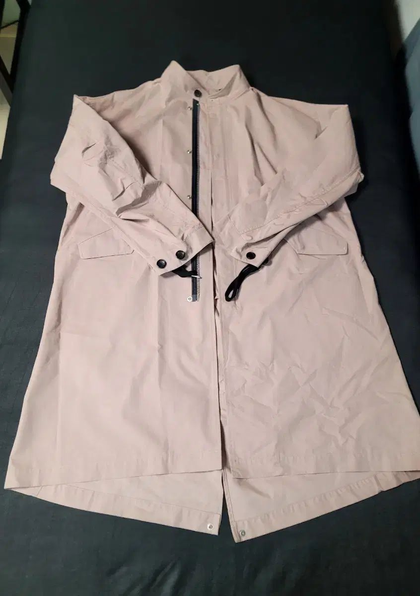 バースデースーツ マウンテンパーカー