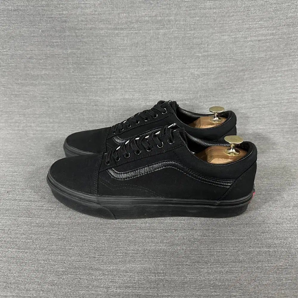 VANS オールドスクール ブラック スニーカー / メンズ (275mm) / s1119