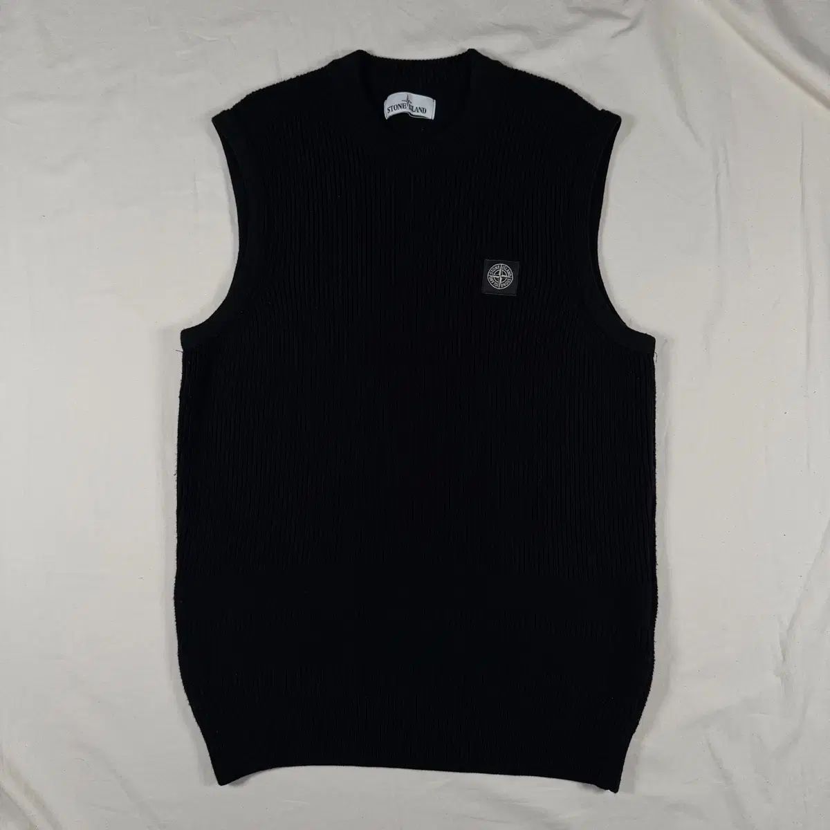 STONE ISLAND ストーンアイランド ブラック ベスト デパート タグ