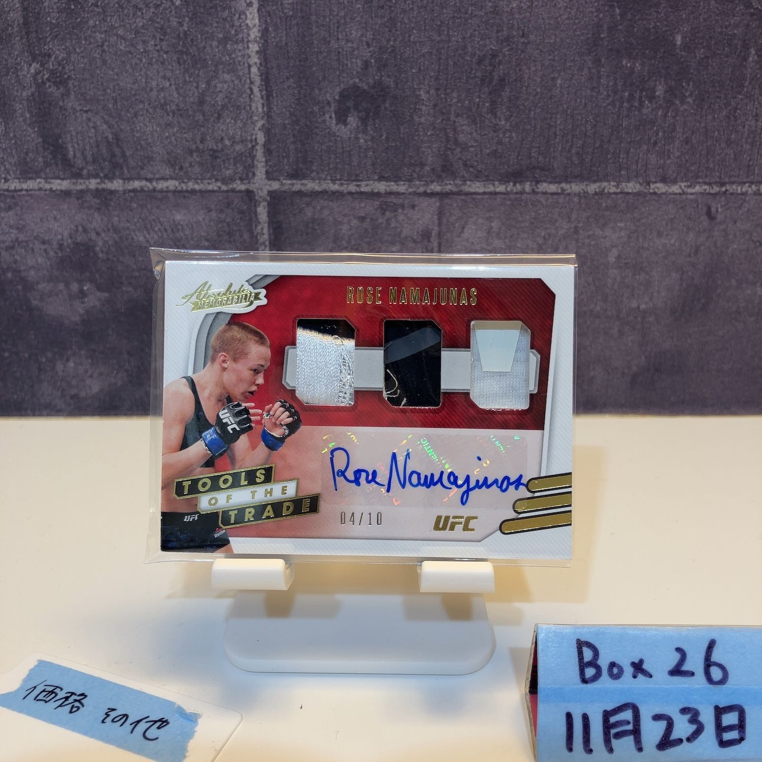 2021 Panini Chronicles Absolute ROSE 04 10 直筆サインカード UFC Tools of the Trade Triple パッチ Memorabilia カード