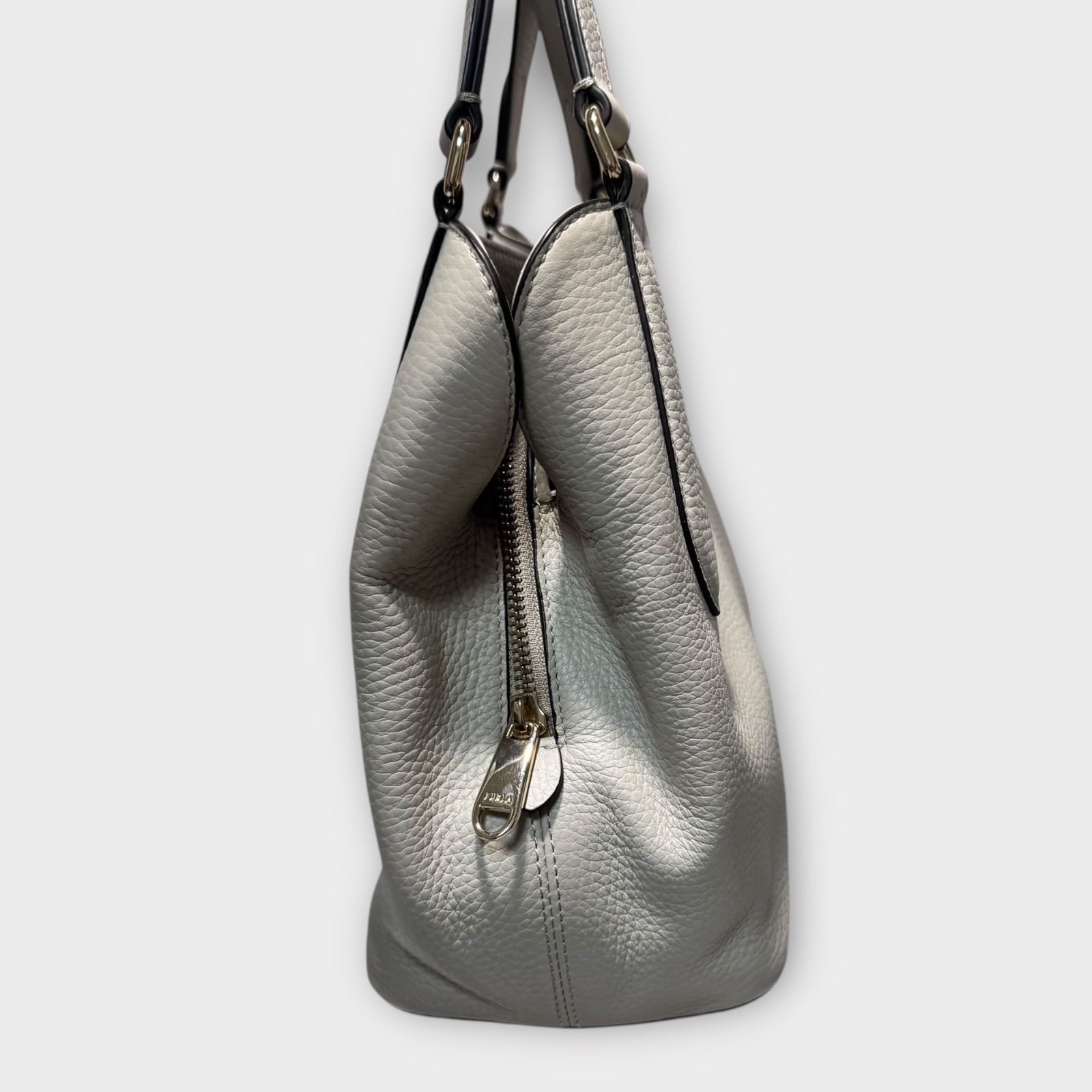 超美品！FURLA DAFUNE S HOBO フルラ ダフネ S ホーボー 2way 