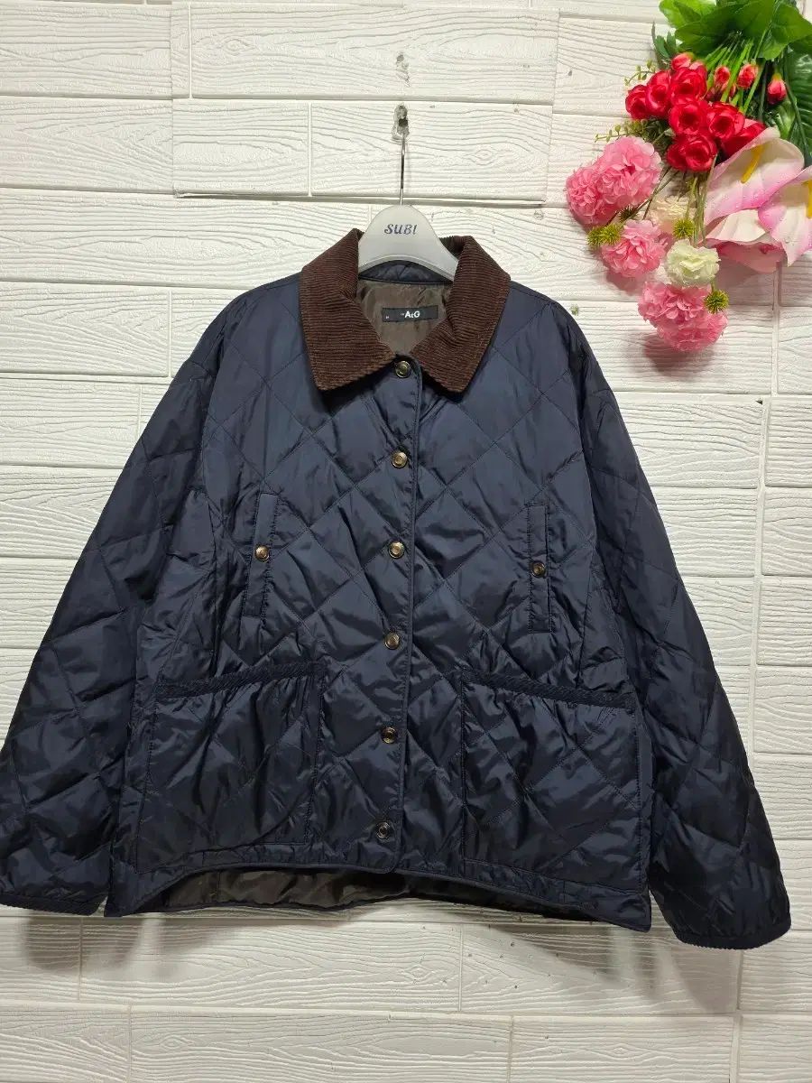 the AtG 軽量ダウン ダウン 66