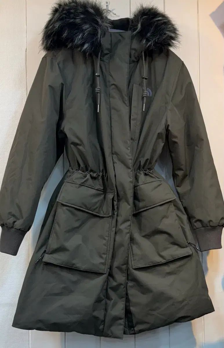 THE NORTH FACE ザノースフェイス レディース ダウンジャケット ロング丈 カーキ ファー WHO グース 8 2