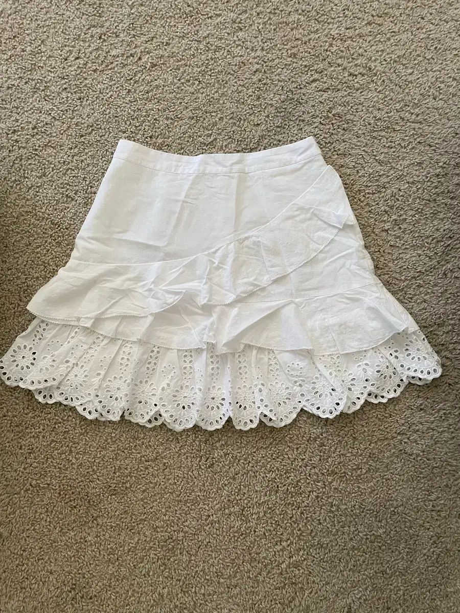 BCBG 白 フリル スカート ラッフル レース スカート エンブロイダリー ZARA COS H&M