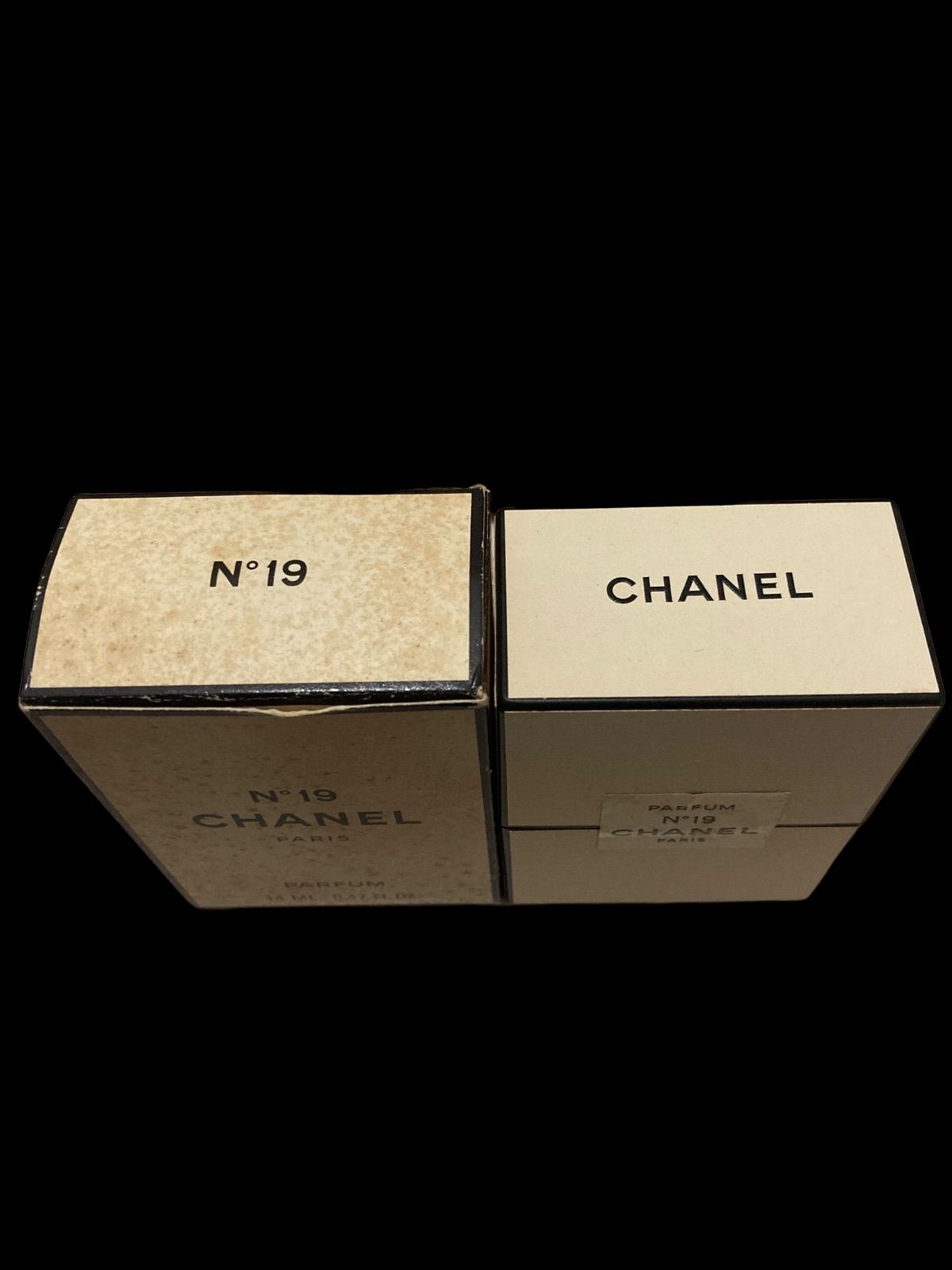 N°19 パルファム