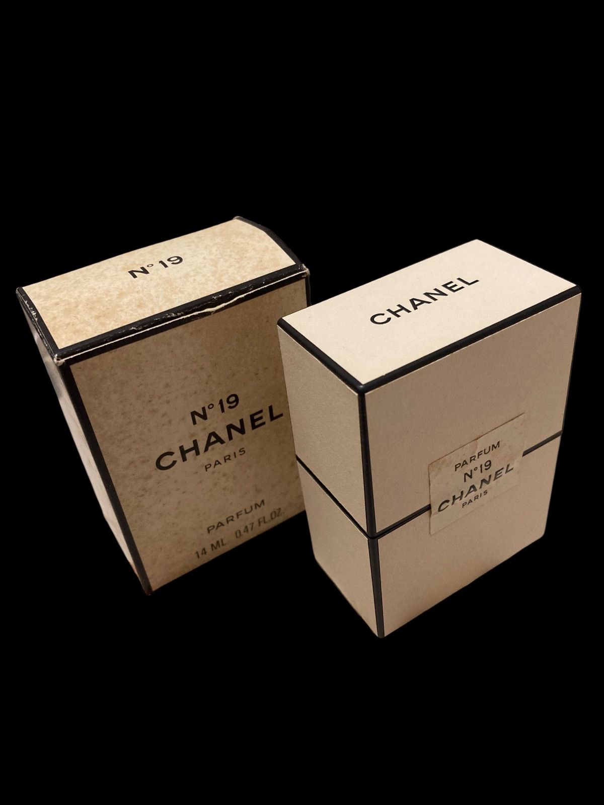  CHANEL シャネル N°19 パルファム 香水 ガブリエル 19日 Parfum 容量14 mL 0.47 FL.OZ. 香り 時代物 ヴィンテージ品 アンティーク レトロ コレクション N 25 L T 20 香水(ユニセックス) 香水