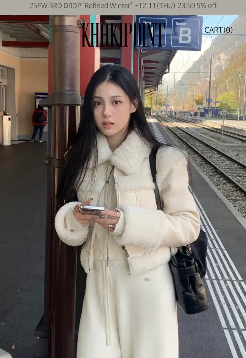 カーキポイント スティッチ ファー ムートン アイボリー