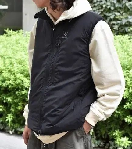 SOUTH2 WEST8(サウス2 ウエスト8) インシュレーター ベスト Lサイズ