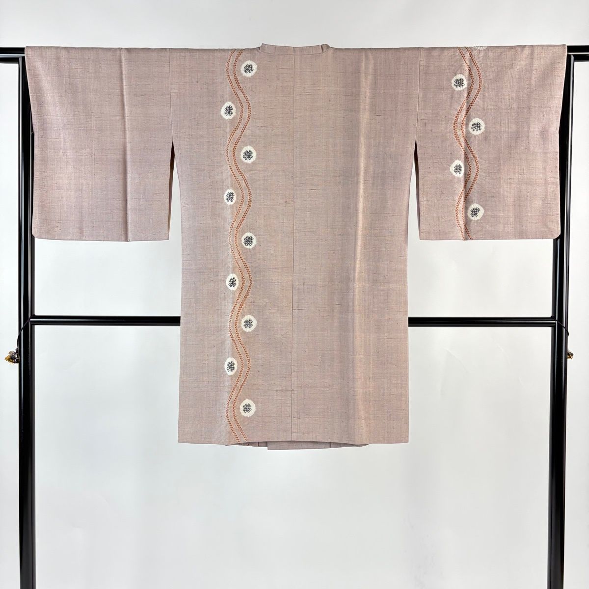 道行 身丈96 5 cm 裄丈65 M 紬地 和装コート 角衿 よろけ縞 幾何学模様 絞り 薄紫 正絹 秀品