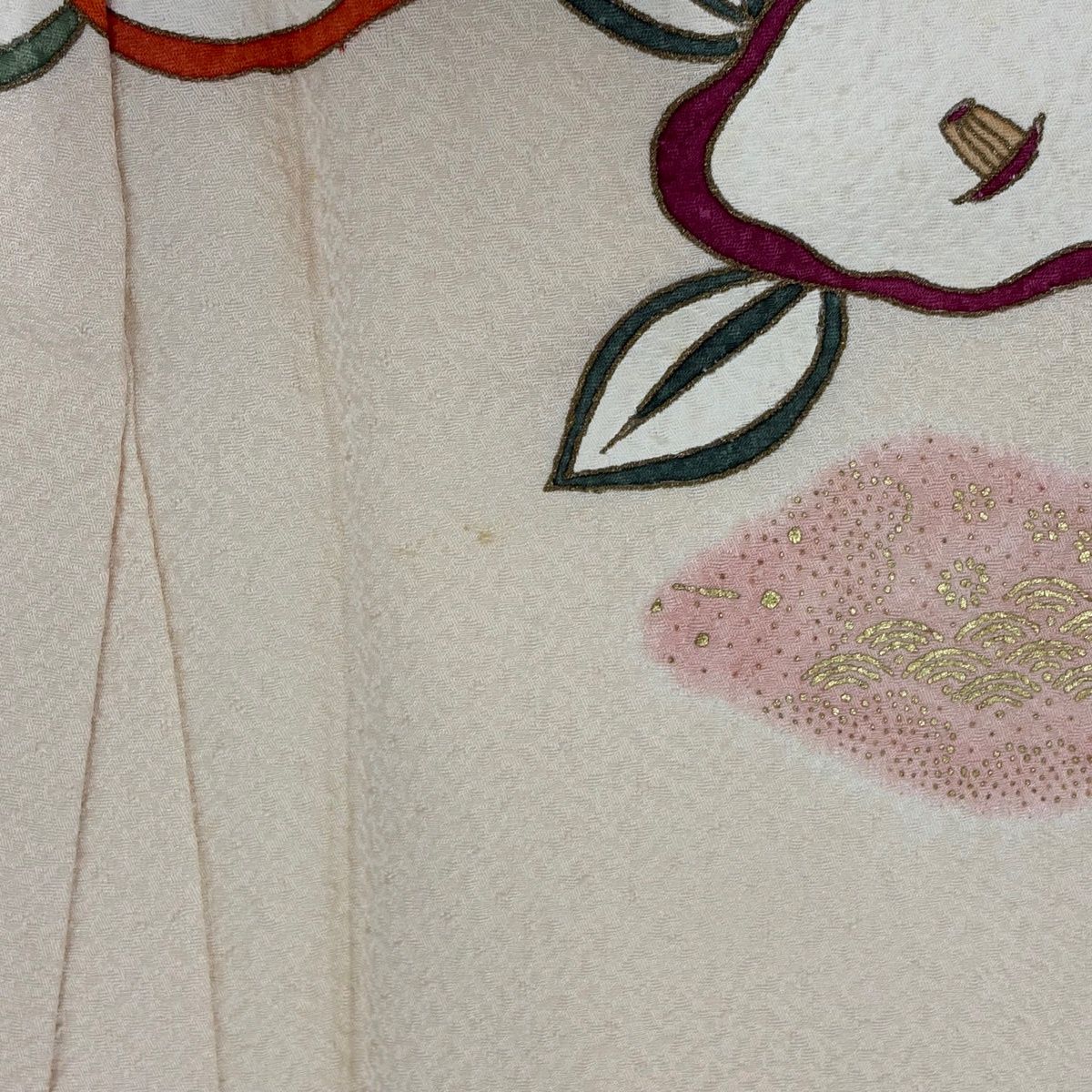  訪問着 身丈165 cm 裄丈66 M 袷 椿 流水 金糸 刺繍 ピンクベージュ 正絹 秀品 訪問着 付け下げ 着物