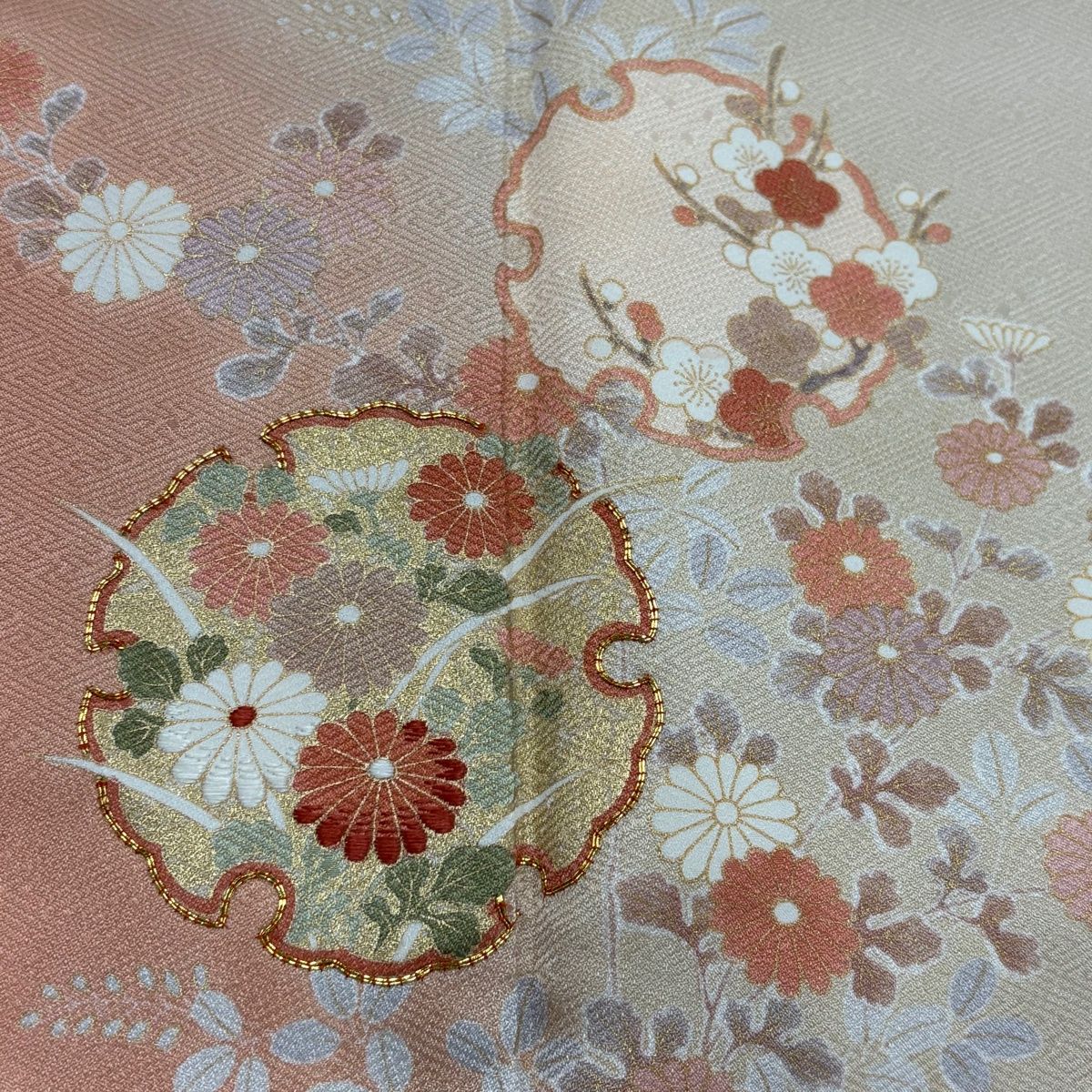  訪問着 身丈166 cm 裄丈66 M 袷 雪輪 草花 金糸 金彩 ベージュ 正絹 秀品 訪問着 付け下げ 着物