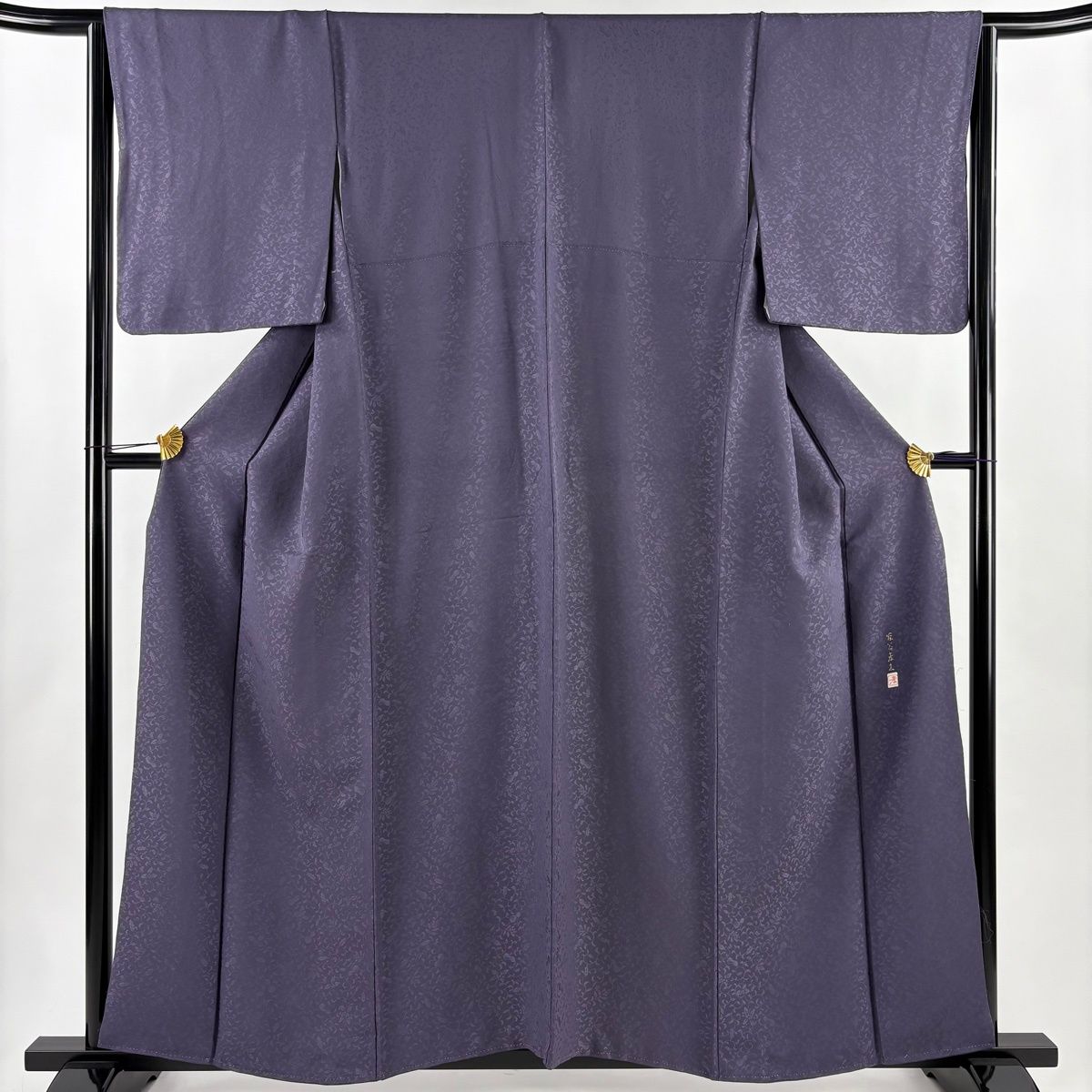 美品】 色無地 身丈159.5cm 裄丈64.5cm M 袷 落款 地紋 紫 正絹 秀品