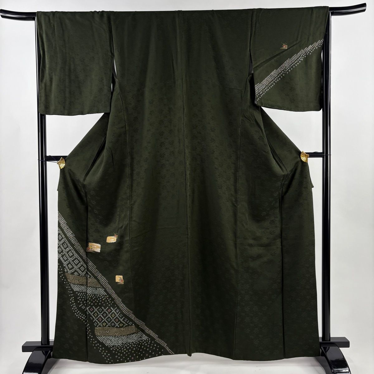 付下げ 身丈162 5 cm 裄丈67 M 袷 草花 ヱ霞 金糸 絞り 深緑 正絹 秀品