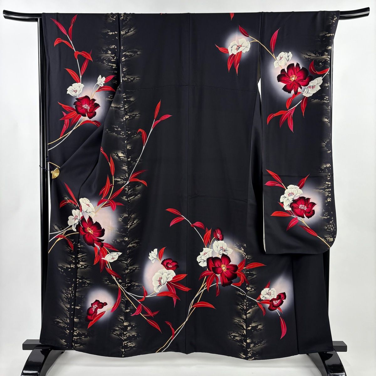 振袖 身丈161 cm 裄丈68.5 L 袷 落款 草花 シルエット ぼかし 金彩 墨色 正絹 秀品