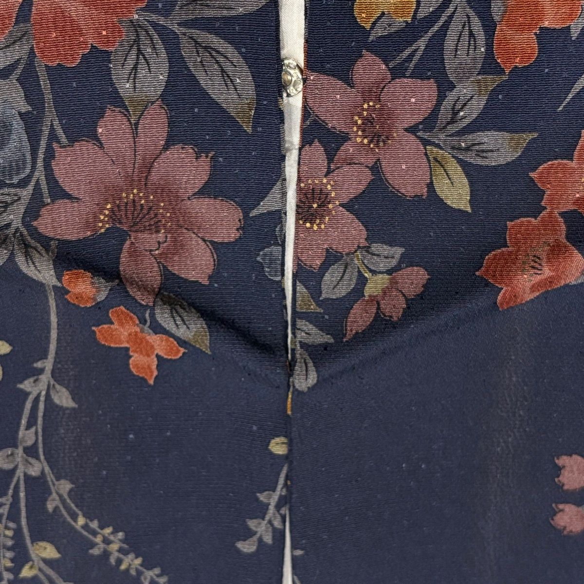  訪問着 身丈155 cm 裄丈66 5 M 袷 草花 金彩 紺色 正絹 秀品 訪問着 付け下げ 着物