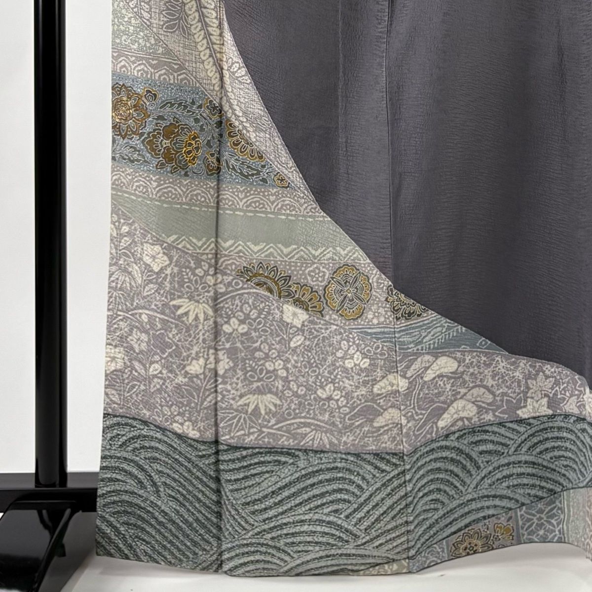 訪問着 身丈166.5 cm 裄丈67 M 袷 花唐草 華文 金糸 灰色 正絹 秀品