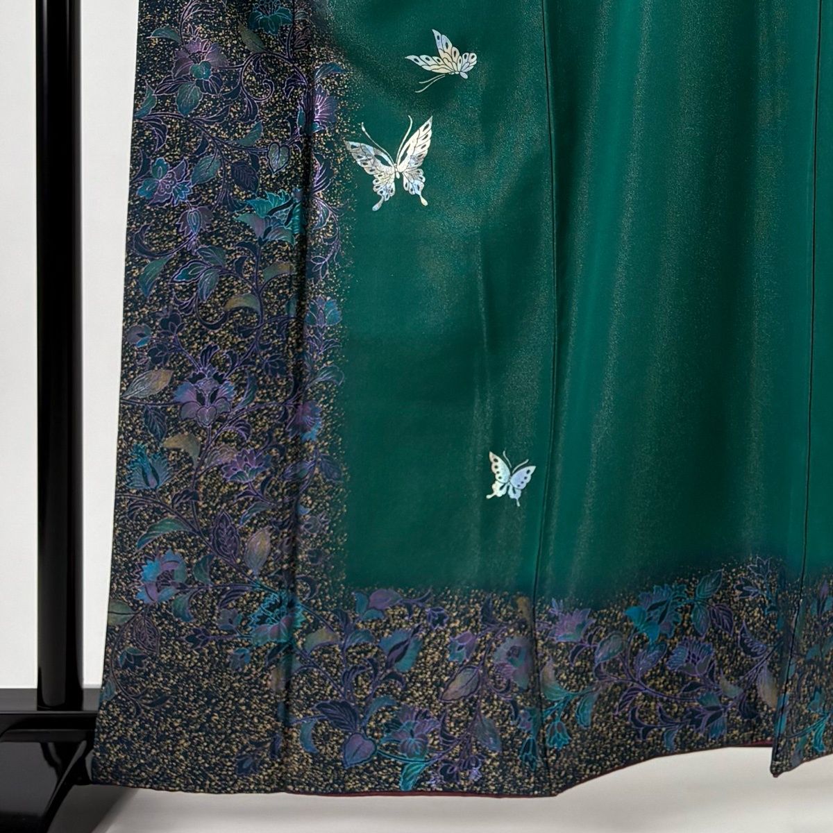 付下げ 身丈164 cm 裄丈66.5 M 袷 蝶 草花 銀通し 金彩 緑 正絹 秀品