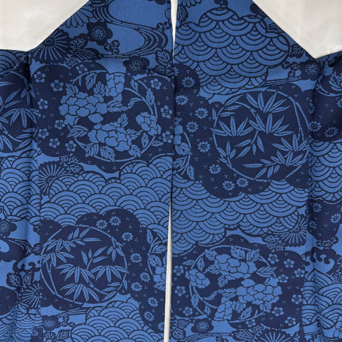 美品】 小紋 身丈156cm 裄丈64.5cm M 袷 落款 花丸文 青海波 藍色 正絹