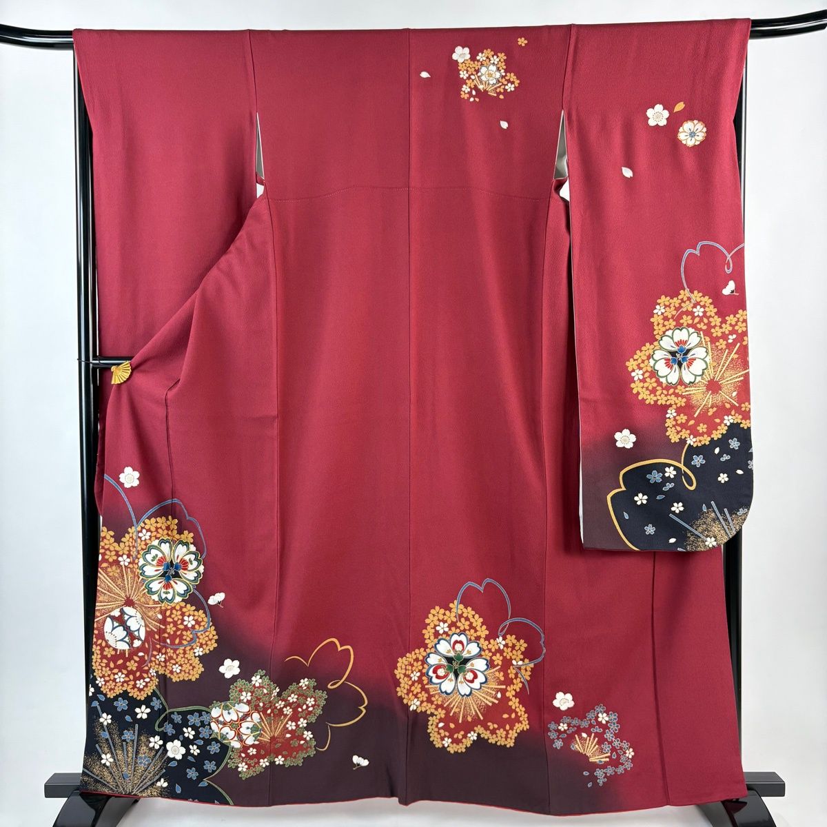 振袖 身丈162 5 cm 裄丈66 M 袷 桜 華文 金糸 金彩 えんじ色 正絹 秀品