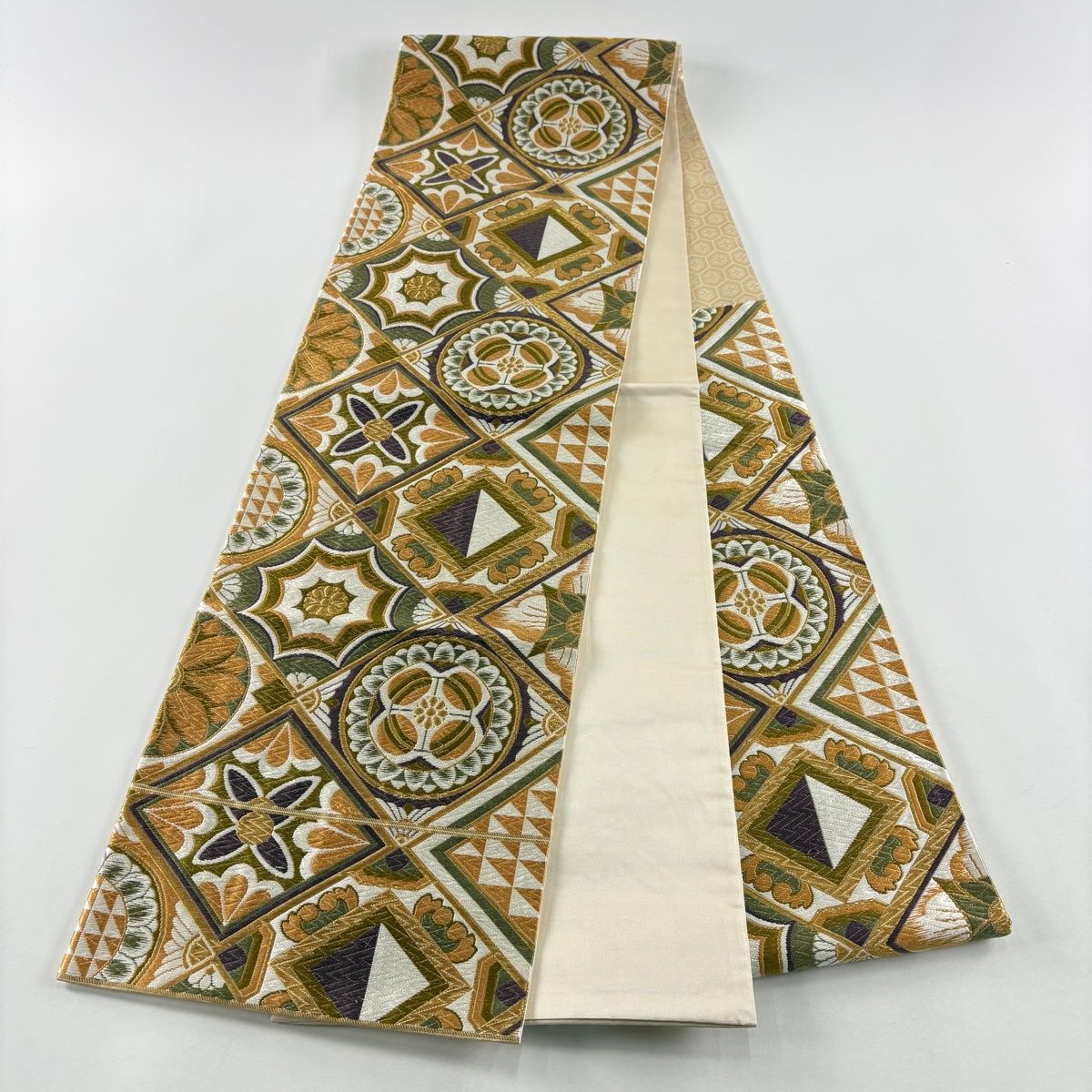 薄オレンジ 六通