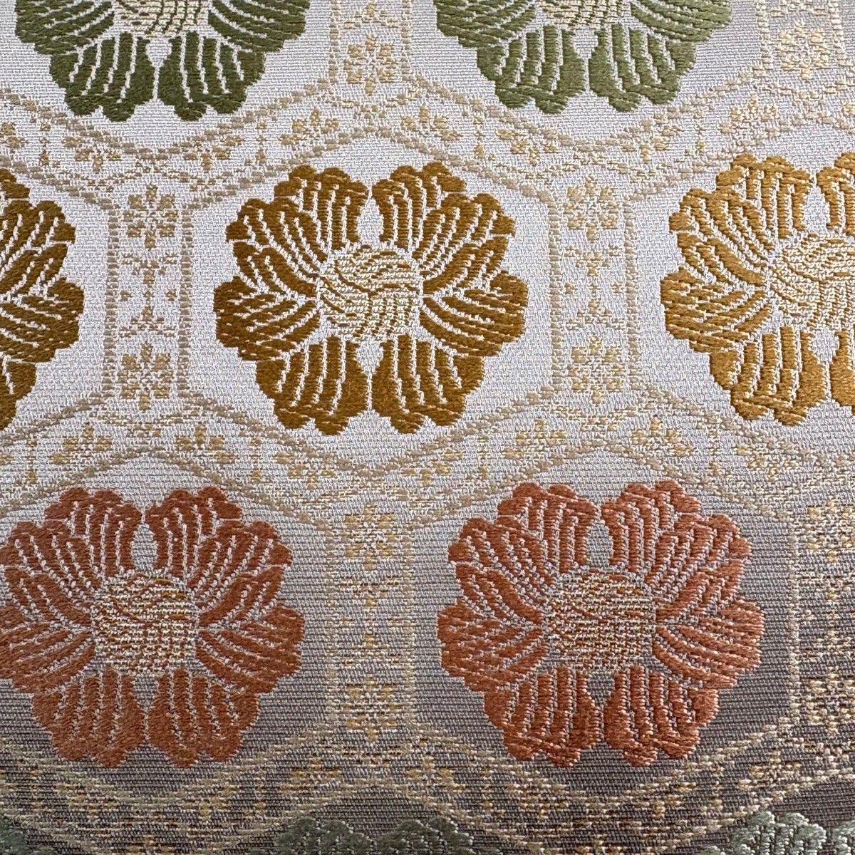 袋帯 名品 箔屋清兵衛 落款 西陣織 花柄 亀甲 箔 灰色 六通 正絹