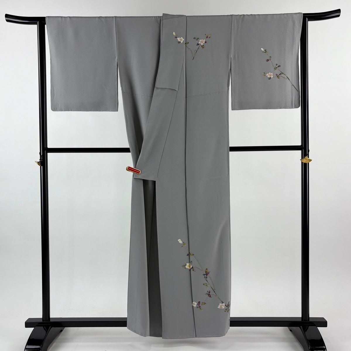  付下げ 身丈157 cm 裄丈66 5 M 袷 百貫 落款 草花 灰色 正絹 訪問着 付け下げ 着物