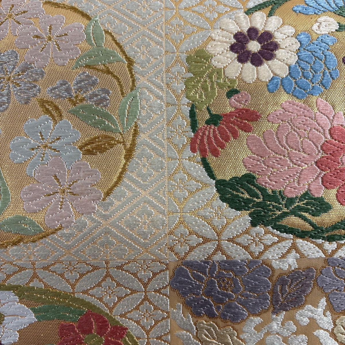 袋帯 秀品 花丸文 七宝 唐織 箔 ベージュ 六通 正絹
