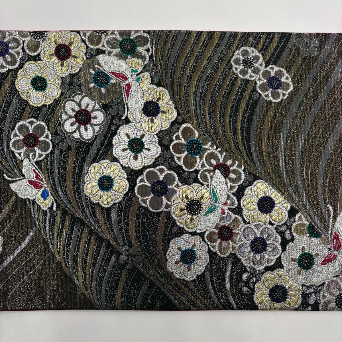 美品】 袋帯 秀品 梅 蝶 金銀糸 箔 金色 六通 正絹 【中古】 - メルカリ