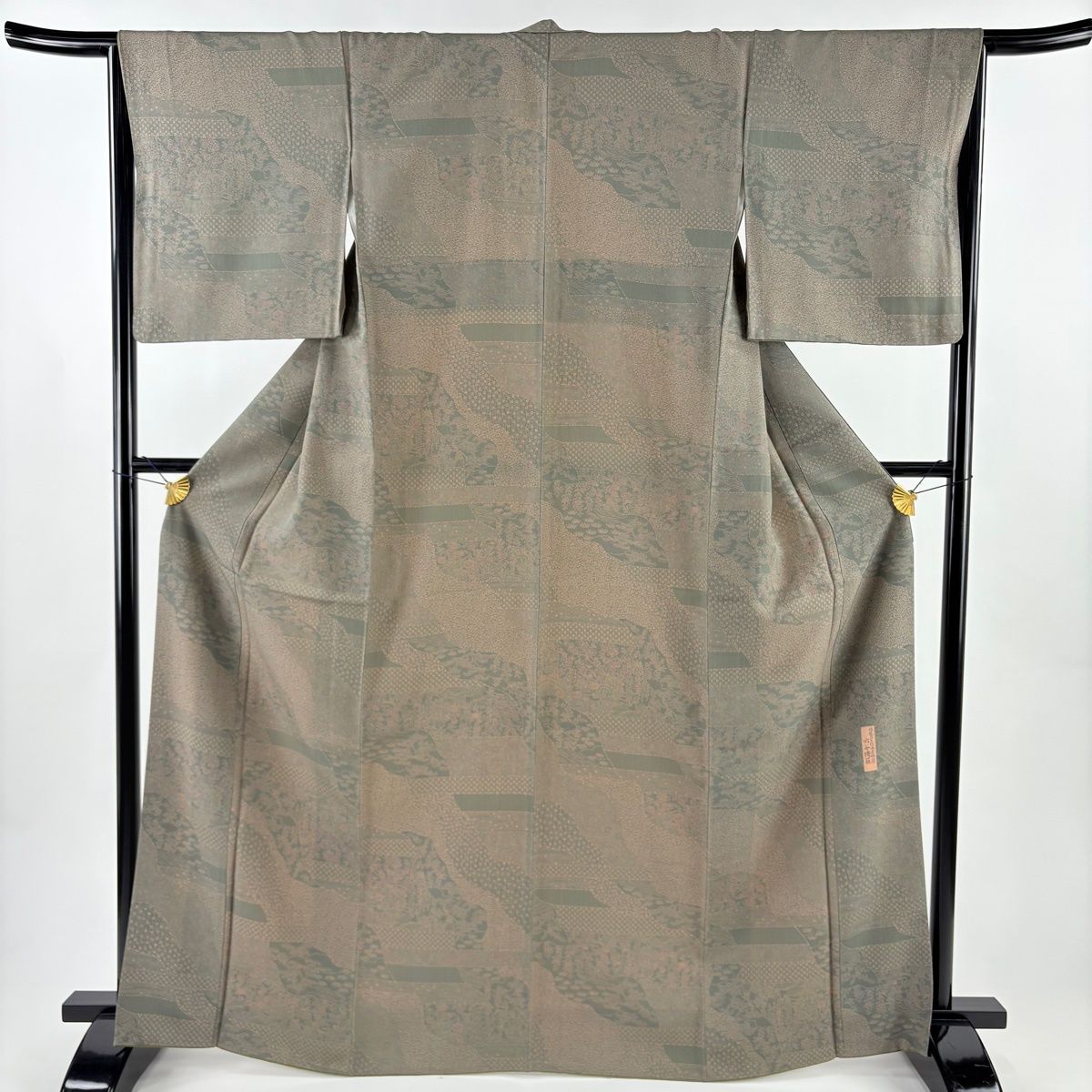 江戸小紋 身丈165.5 cm 裄丈65 M 袷 六谷博臣 落款 寄せ柄 松竹梅 灰緑 正絹
