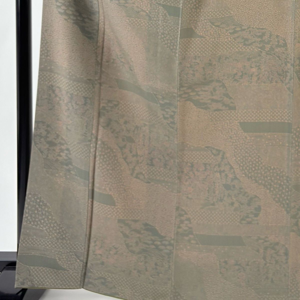 江戸小紋 身丈165.5 cm 裄丈65 M 袷 六谷博臣 落款 寄せ柄 松竹梅 灰緑 正絹 名品