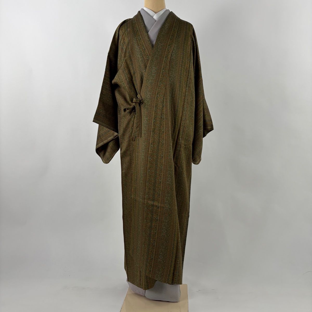 道中着 身丈131.5 cm 裄丈67 M 和装コート 草花 縞 茶緑色 正絹