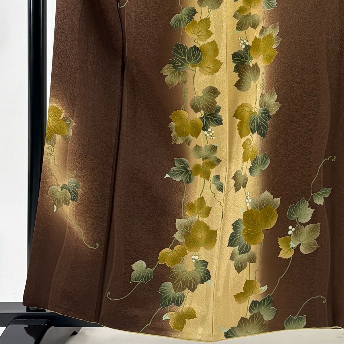 付下げ 身丈161 cm 裄丈67 M 袷 山葡萄 地紋 縦ぼかし 茶色 正絹 名品