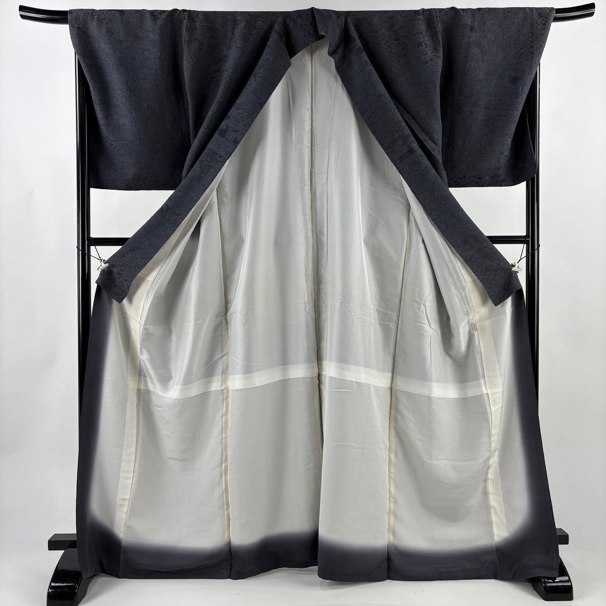  小紋 身丈167 cm 裄丈70 5 L 袷 草花 黒灰 正絹 小紋 着物