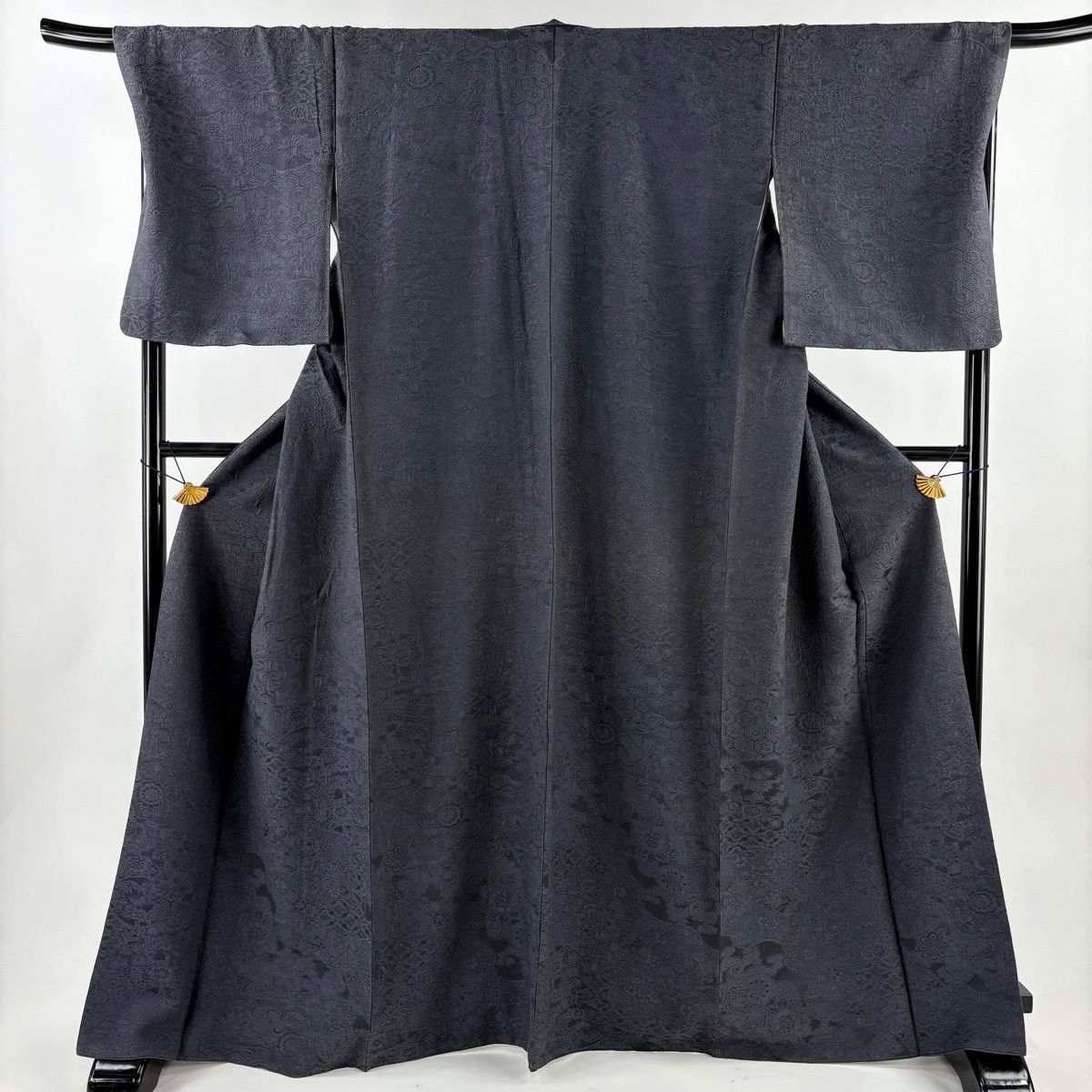 小紋 身丈167 cm 裄丈70 5 L 袷 草花 黒灰 正絹