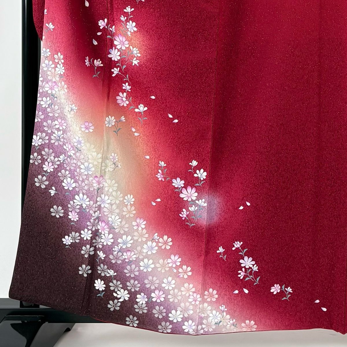 振袖 身丈162.5 cm 裄丈66 M 袷 やまと 草花 銀通し ぼかし 赤 正絹