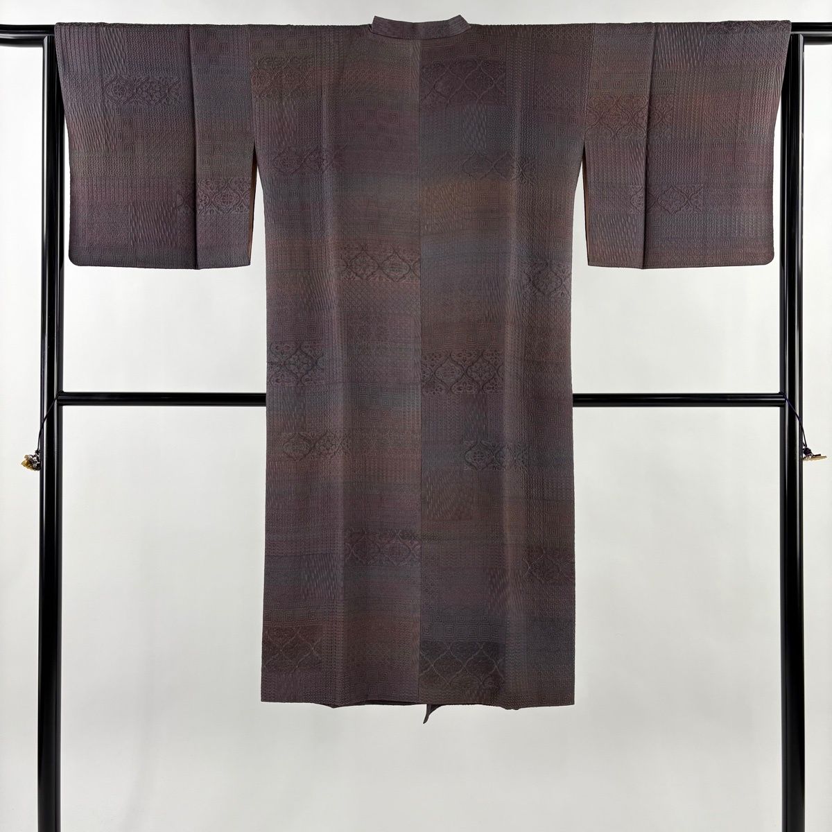 道行 身丈120.5 cm 裄丈64.5 M 和装コート 千代田衿 華文 幾何学模様 灰紫 正絹