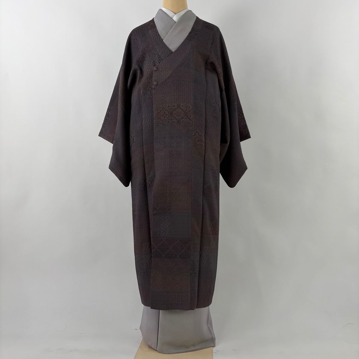 道行 身丈120.5 cm 裄丈64.5 M 和装コート 千代田衿 華文 幾何学模様 灰紫 正絹