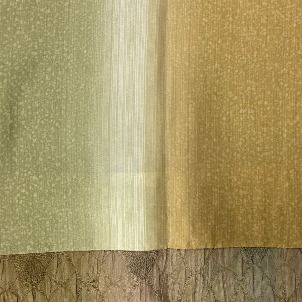  道行 身丈132 cm 裄丈68 L 和装コート 角衿 幾何学模様 ぼかし 薄紫 正絹 名品 羽織 着物 浴衣