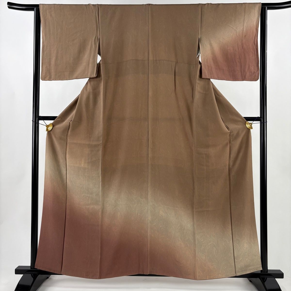 付下げ 身丈159.5 cm 裄丈63.5 S 袷 落款 墨流し ぼかし 薄茶色 正絹 名品