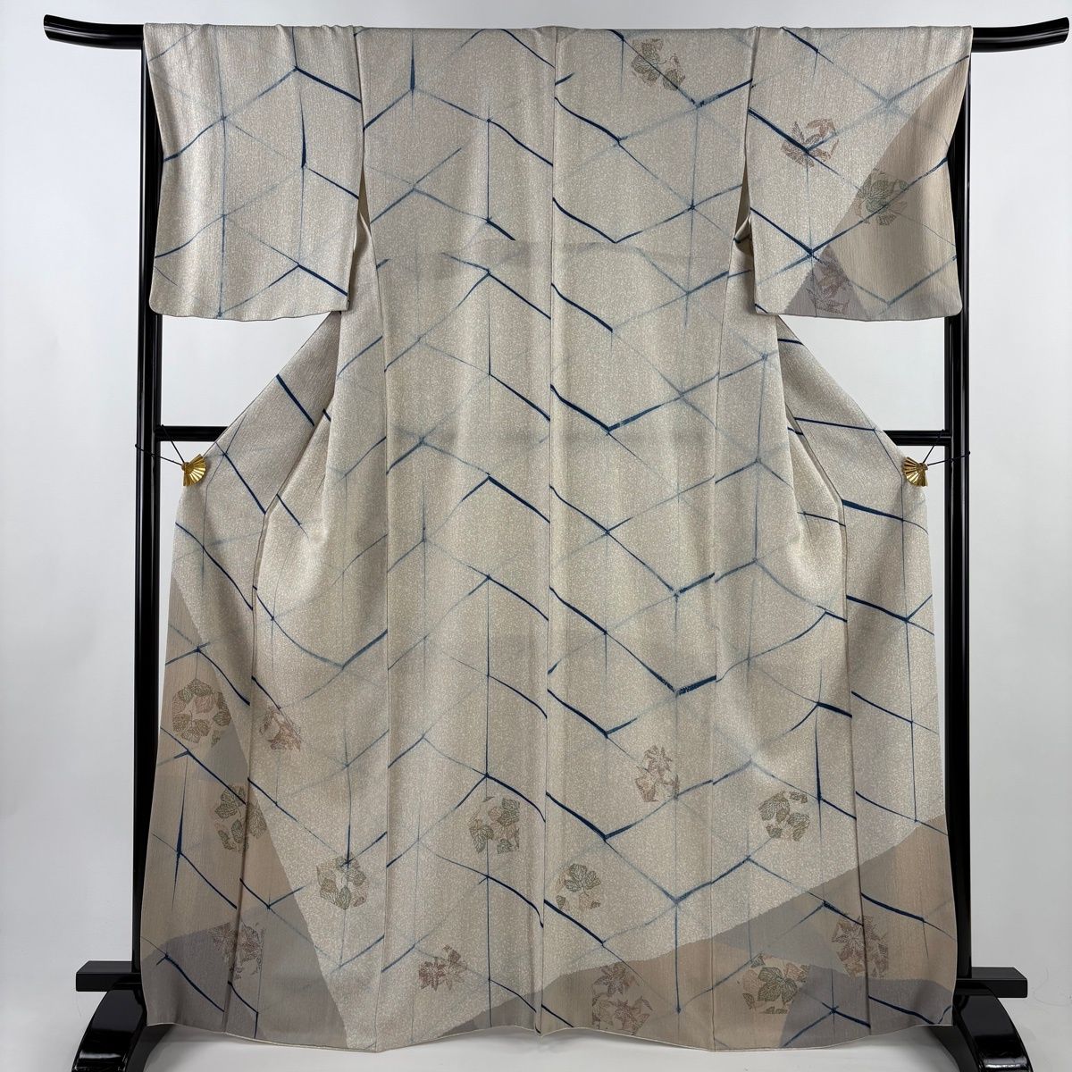 付下げ 身丈165 5 cm 裄丈68 L 袷 鈴乃屋 葉柄 幾何学模様 灰茶 正絹