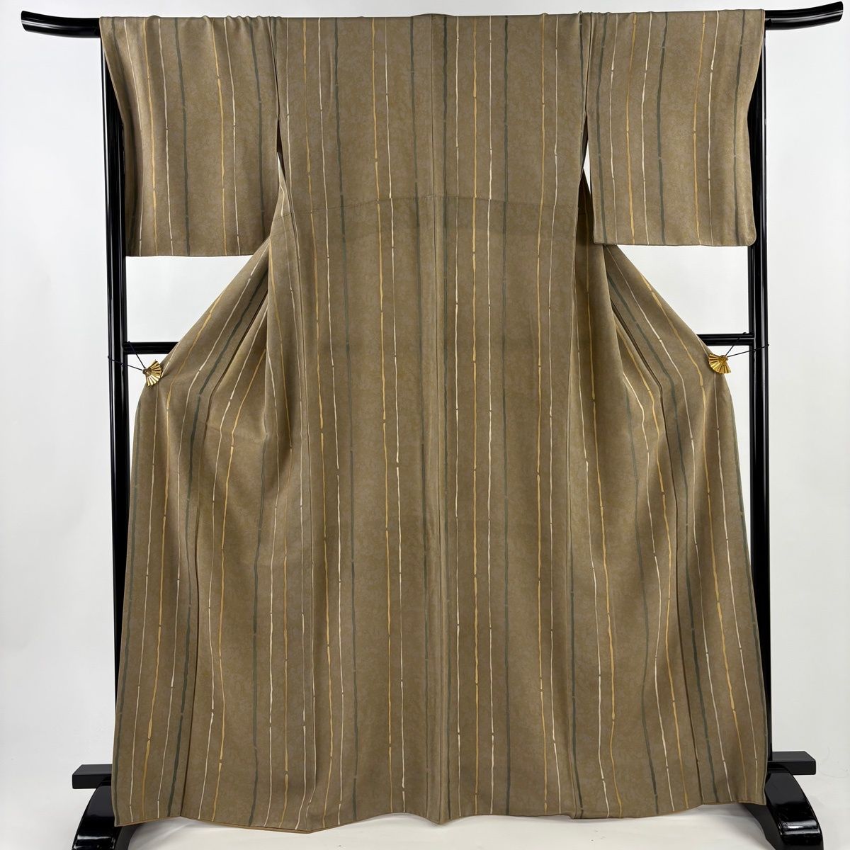 小紋 身丈167 cm 裄丈68 L 袷 縦縞模様 幾何学模様 灰緑 正絹